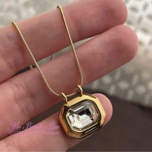 Gold Crystal Pendant Necklace